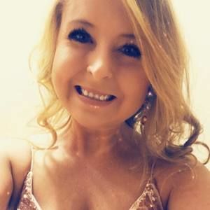 Meet your Posher, Deanna